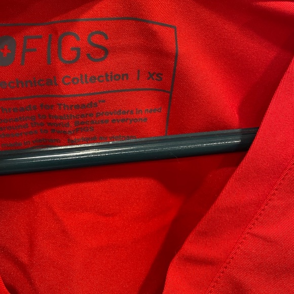 Limited red scrub set - Picture 2 of 6